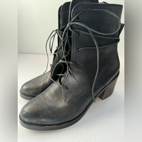 Ugg Oriana Boot women 9.5 - Picture 10 of 10